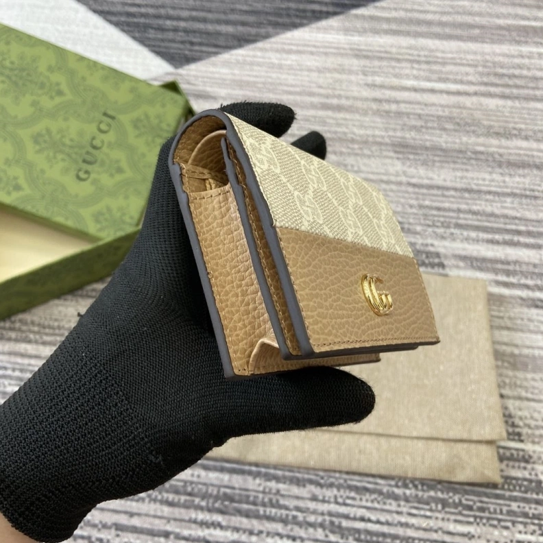 Comfortable Gxccx Wallets & Purse 34814