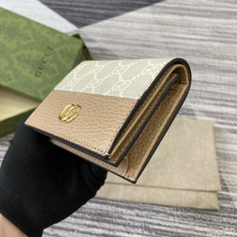 Comfortable Gxccx Wallets & Purse 34814