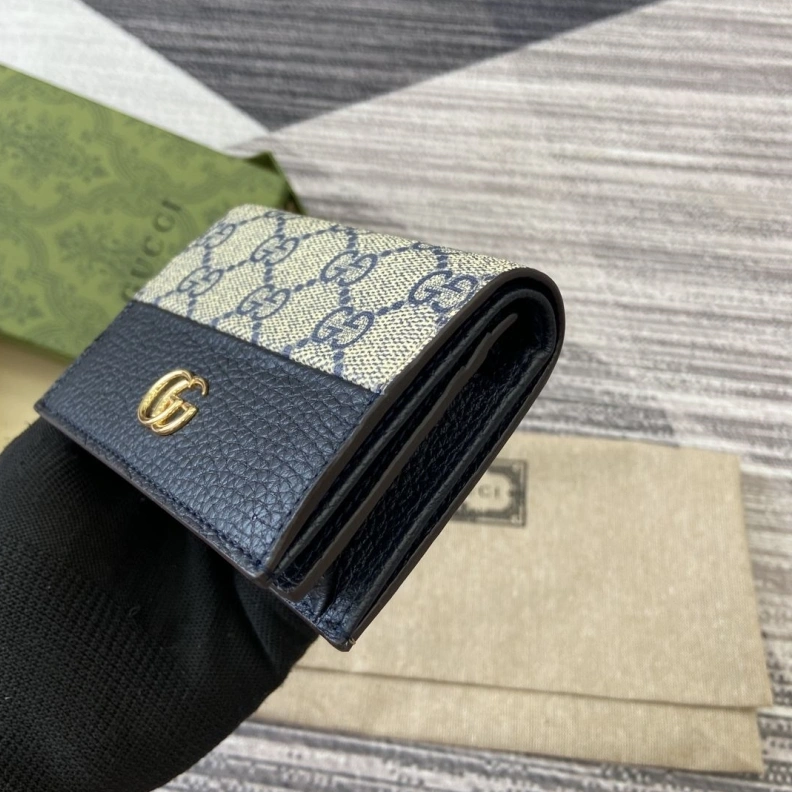 Gxccx Wallets & Purse Vibrant 34823