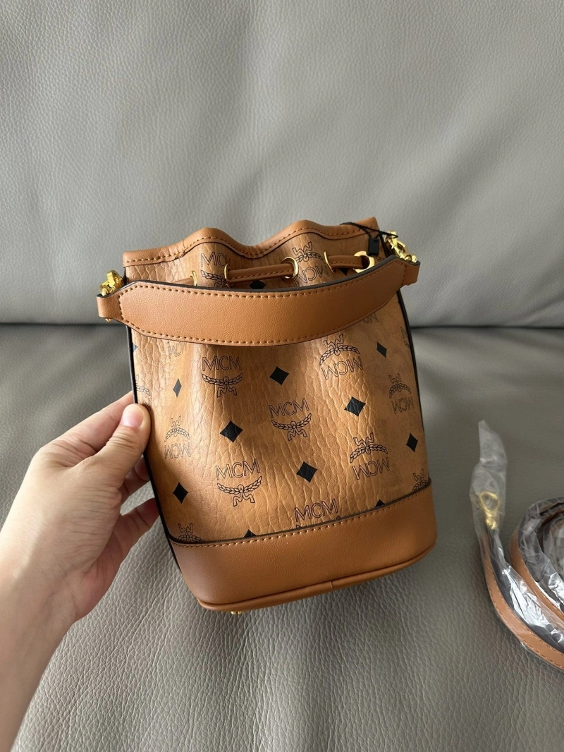 MCX Bucket Bags Bold 81499