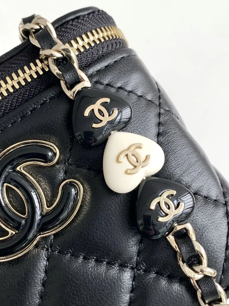 Timeless Chxnxl Cosmetic Bags 29932