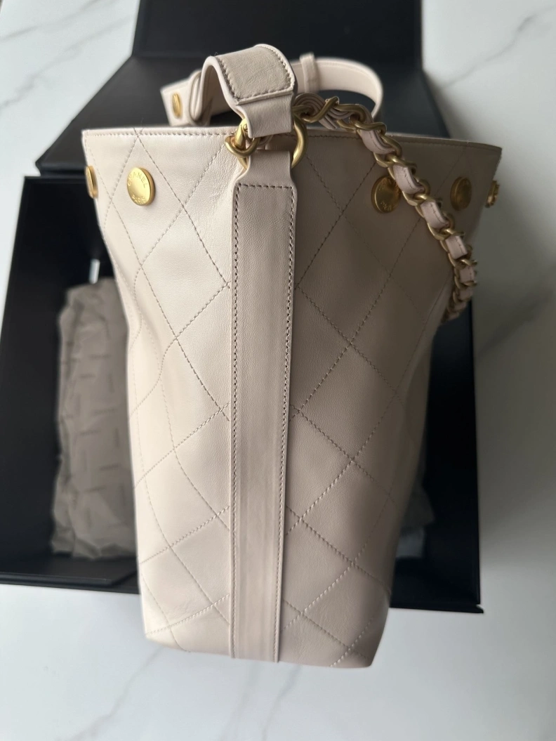 Sleek Chxnxl Shopping Bags 29890