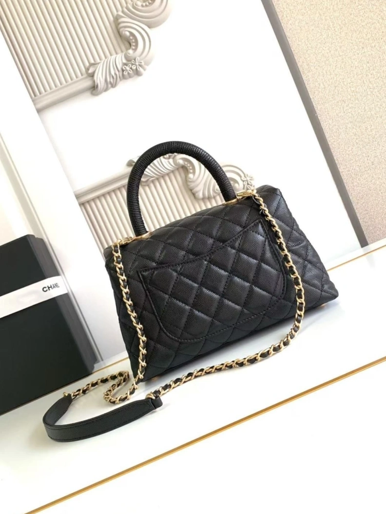 Resilient Chxnxl Top Handle Bags 29105
