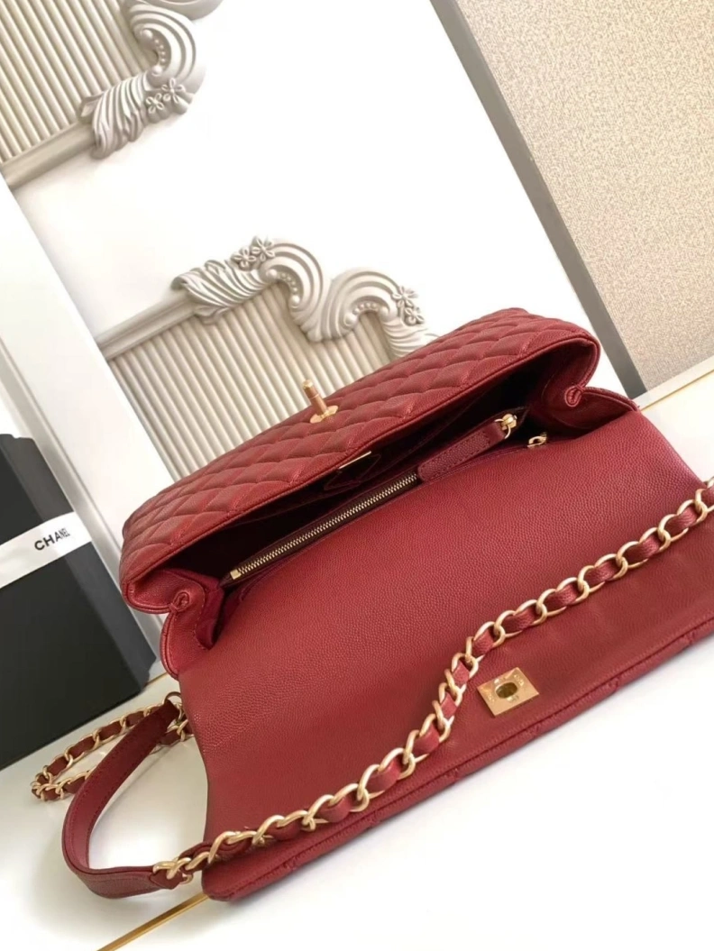 Unique Chxnxl Top Handle Bags 29032