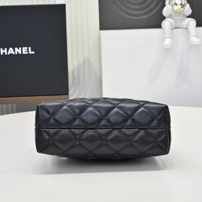 Unique Chxnxl Top Handle Bags 29006