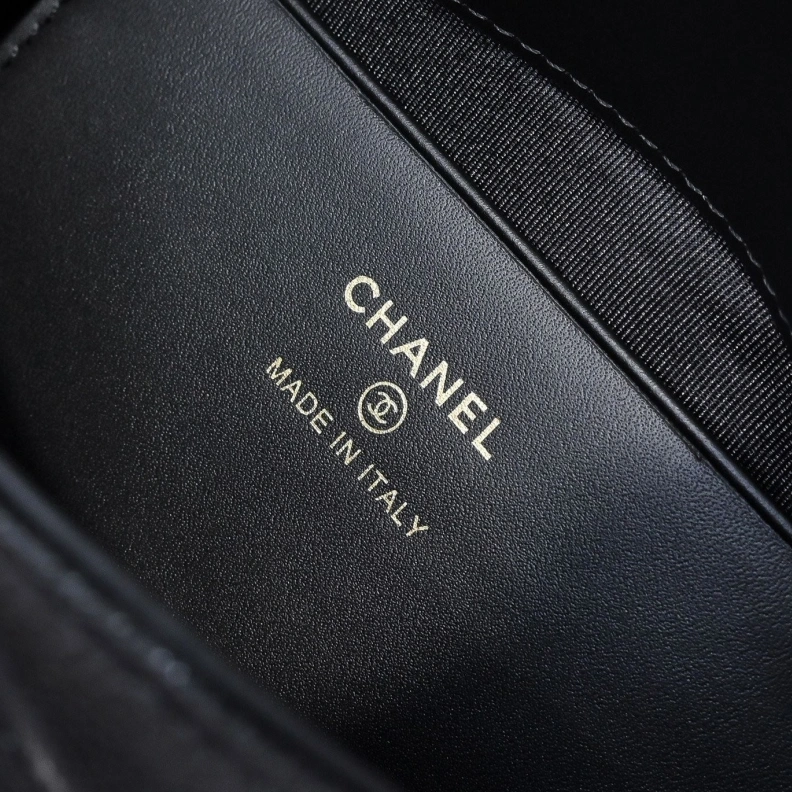 Unique Chxnxl Top Handle Bags 29006