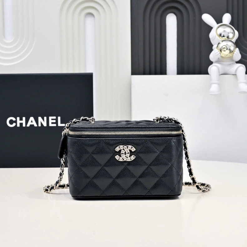 Trendy Chxnxl Cosmetic Bags 29218