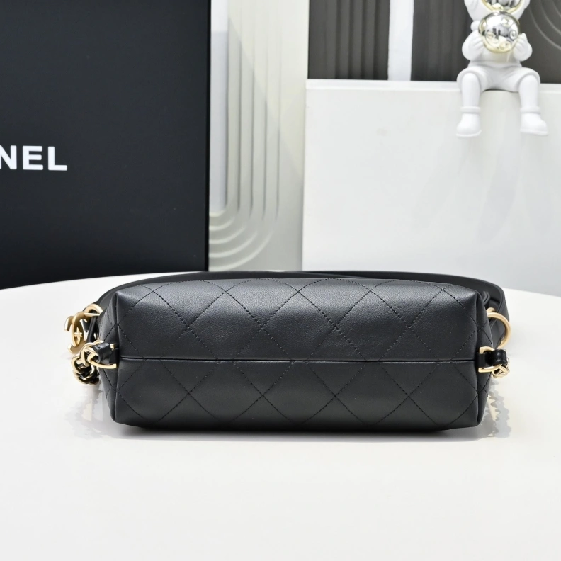 UrbanStyle Chxnxl Top Handle Bags 29004