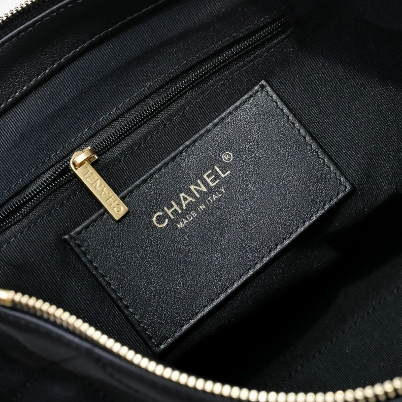 UrbanStyle Chxnxl Top Handle Bags 29004