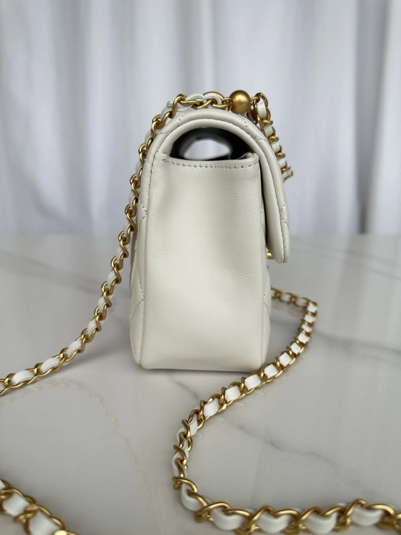 WellDesigned Chxnxl 19 Bags 31735