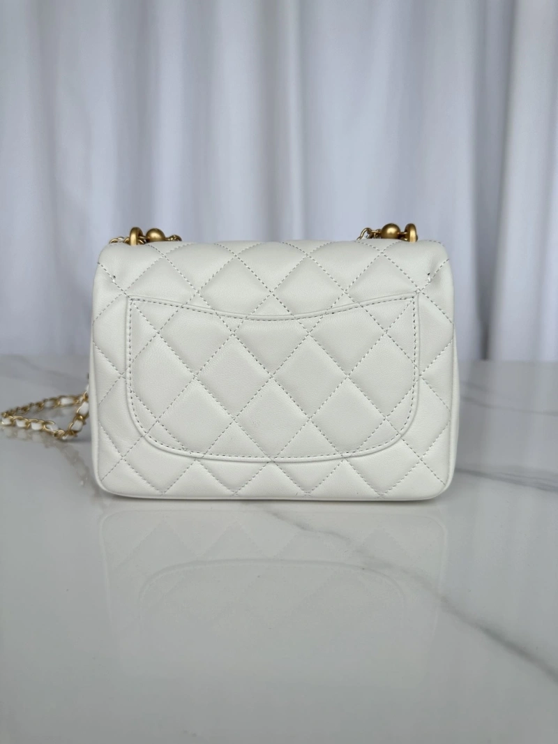WellDesigned Chxnxl 19 Bags 31735