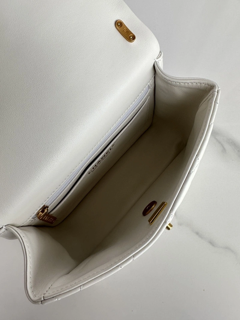WellDesigned Chxnxl 19 Bags 31735