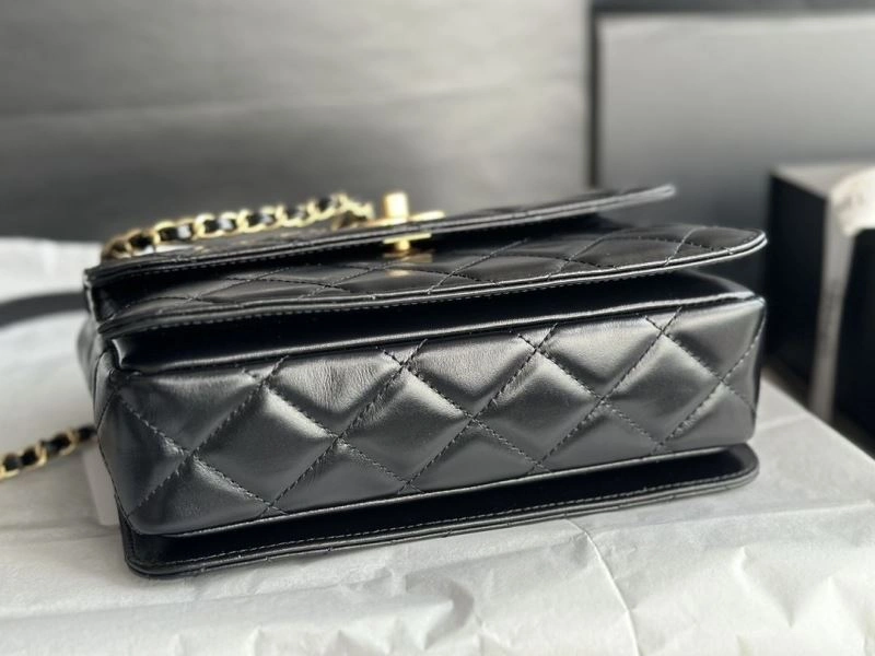 Trendy Chxnxl Top Handle Bags 31109