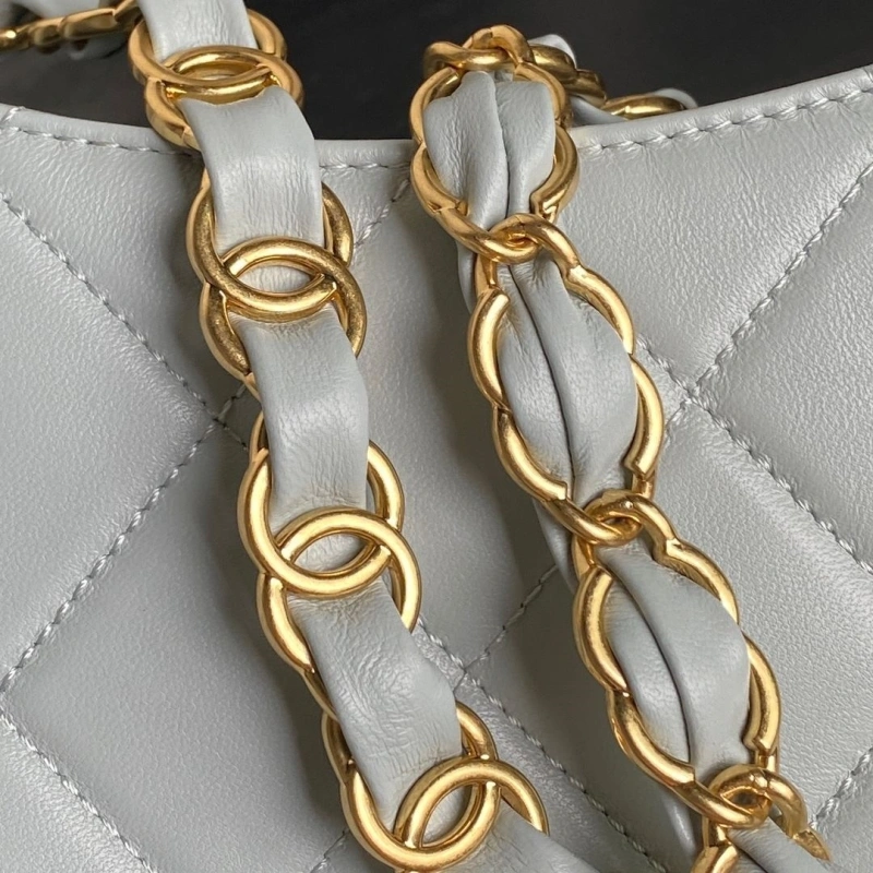 Trendy Chxnxl Top Handle Bags 30316