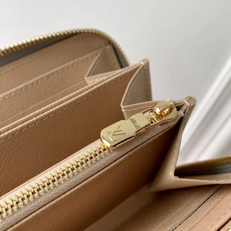 StreetReady LX Wallets 3317