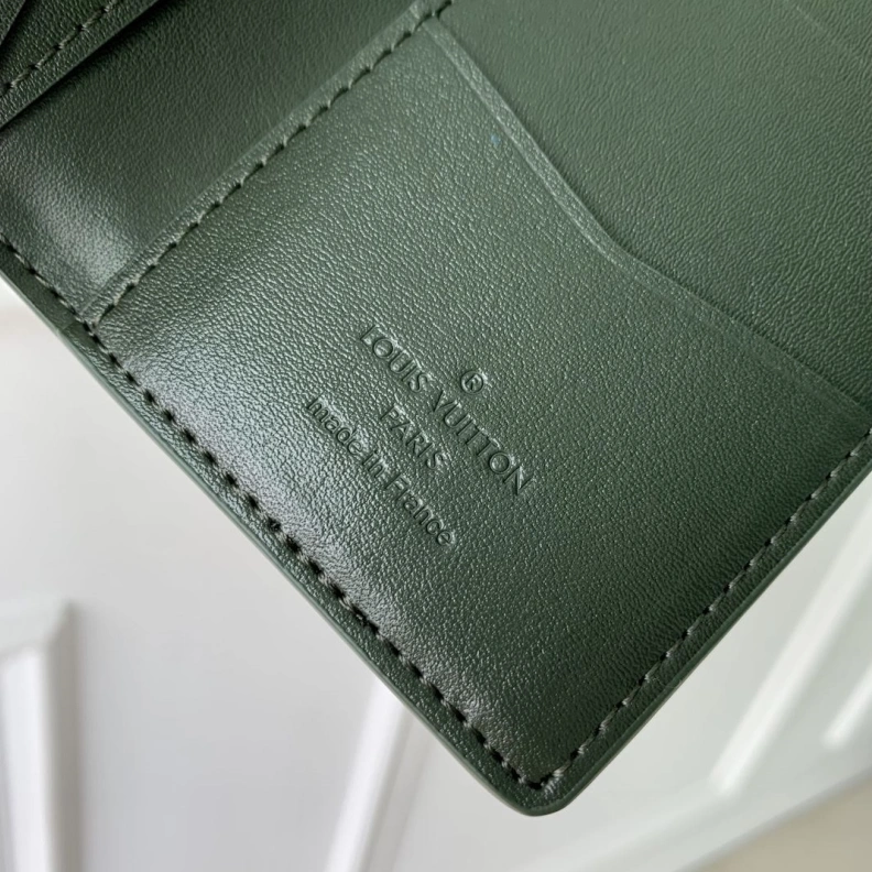 LX Wallets Sleek 3294