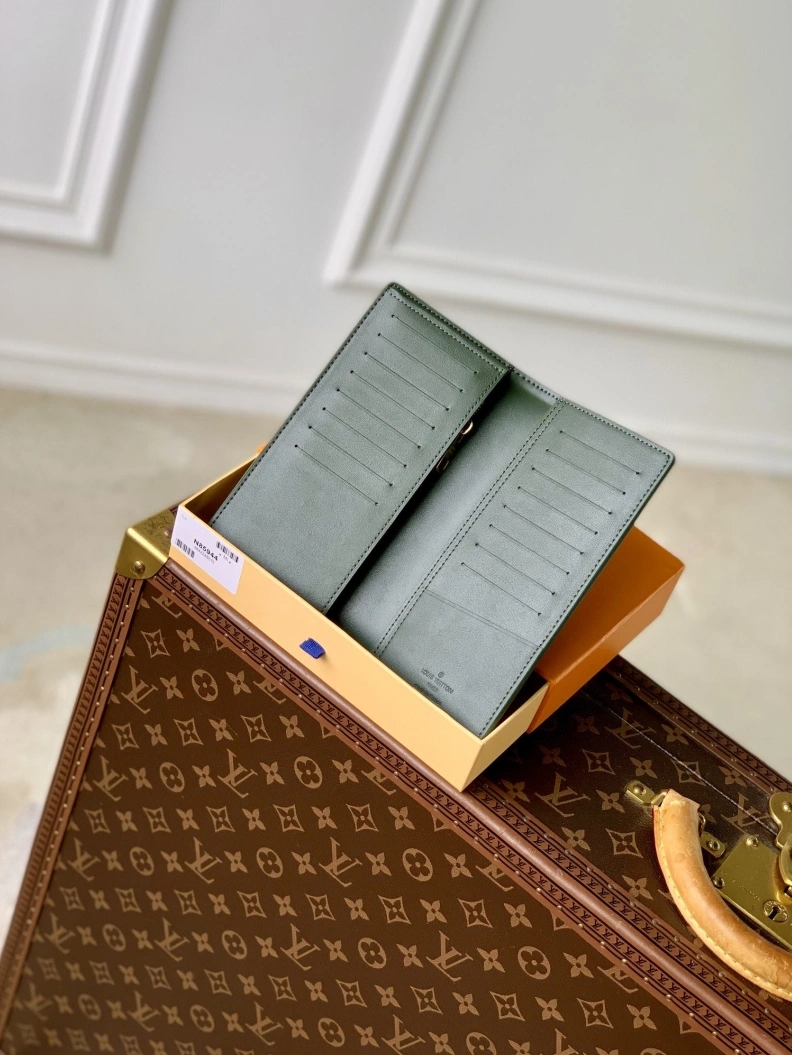 LX Wallets Modern 3357