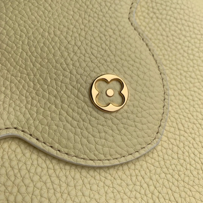 LX Caxucines Bags Refined 3469