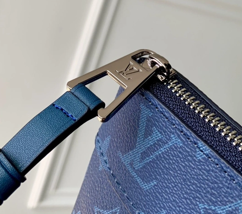 LX Clutch Bags Soft 3470