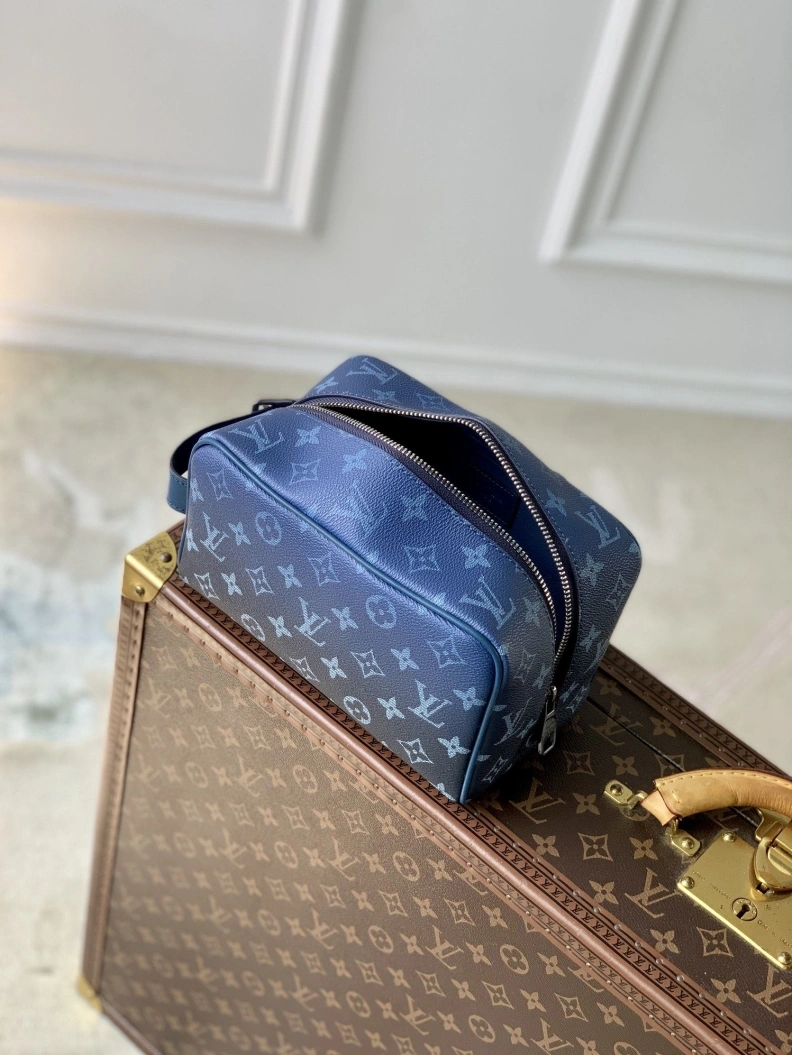 Flexible LX Clutch Bags 3450