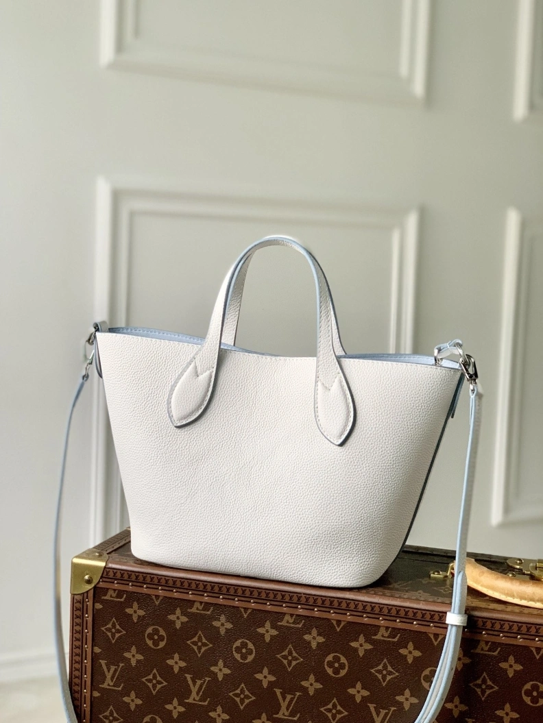 Soft LX Shopping Bags 3383