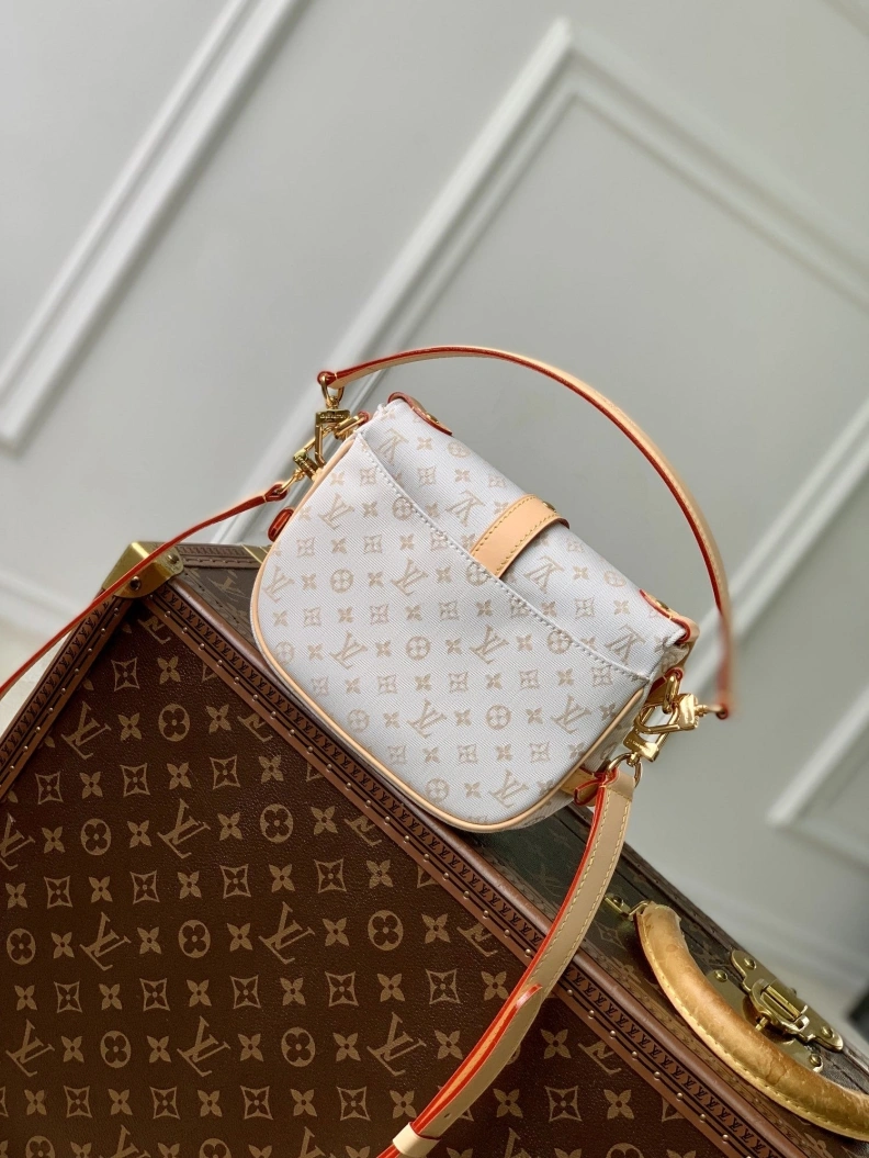 Breathable LX Satchel Bags 3441