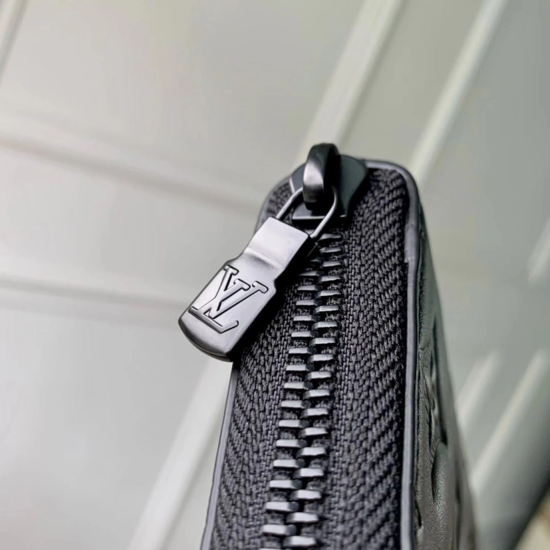 Resilient LX Wallets 3286