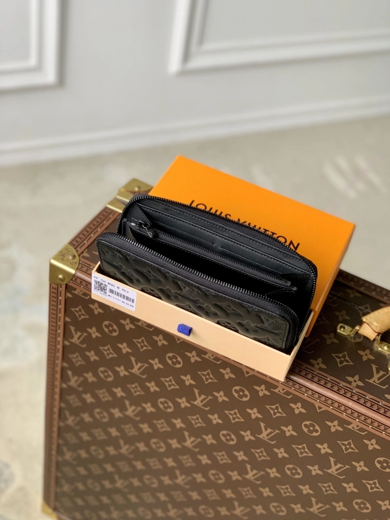 Resilient LX Wallets 3286
