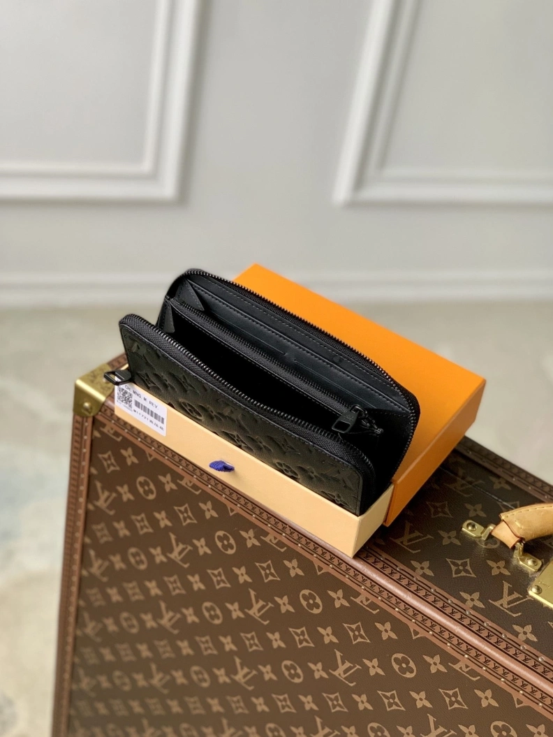 Sleek LX Wallets 3288