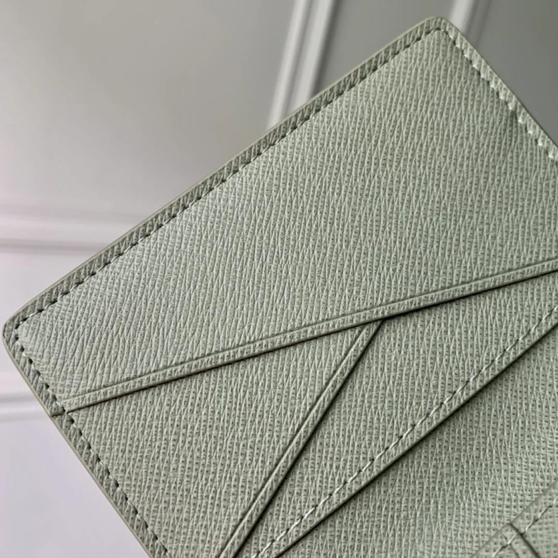 Functional LX Wallets 3285