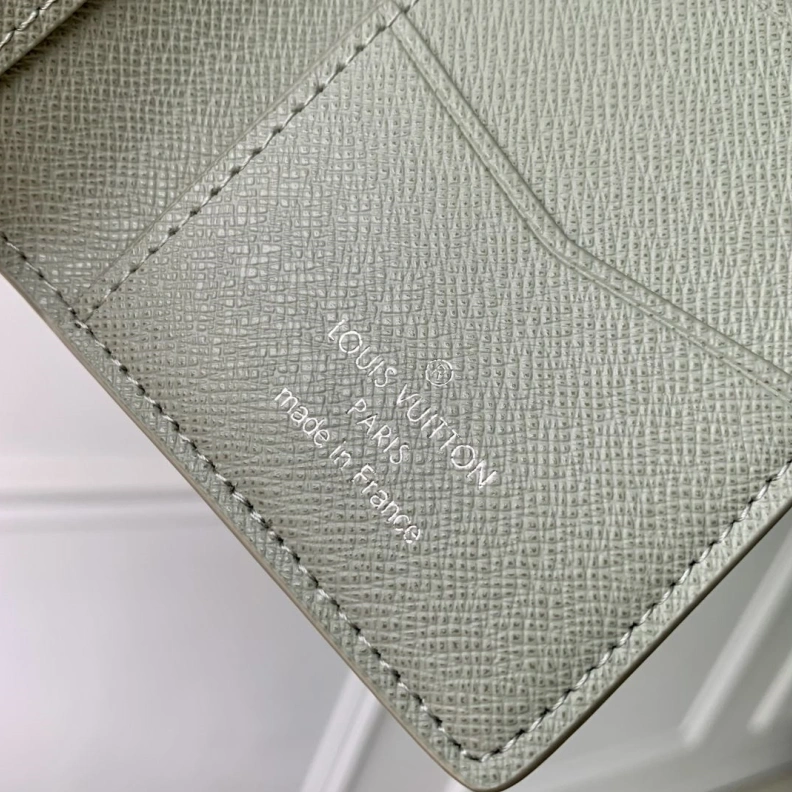 Functional LX Wallets 3285