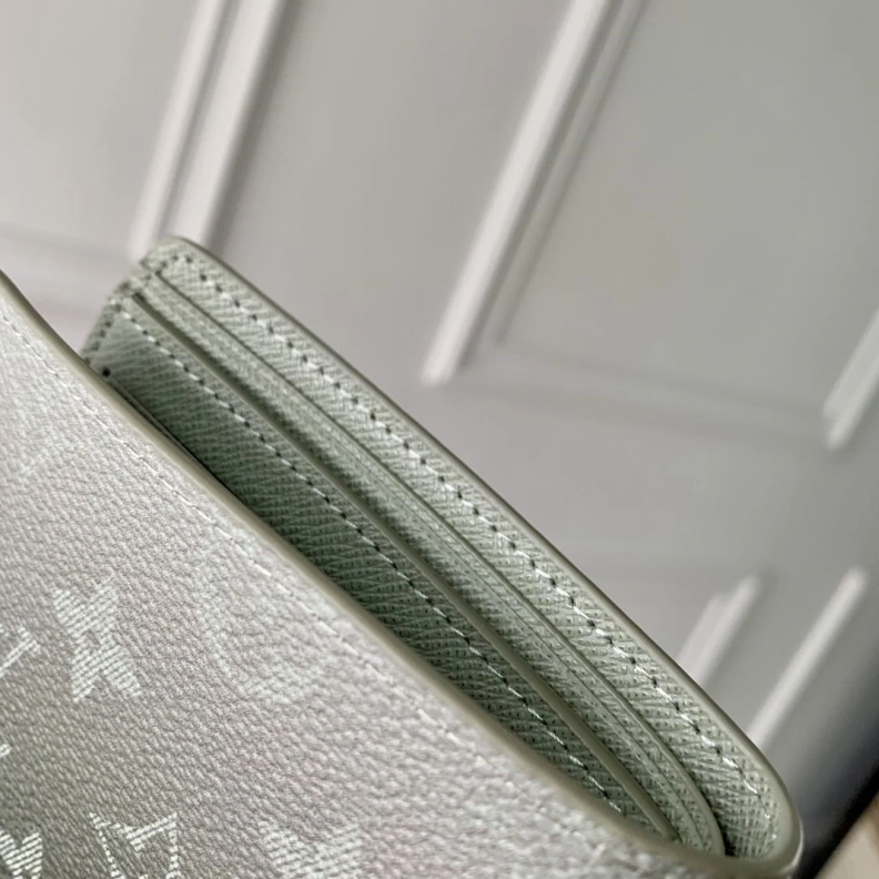 LX Wallets Versatile 3290