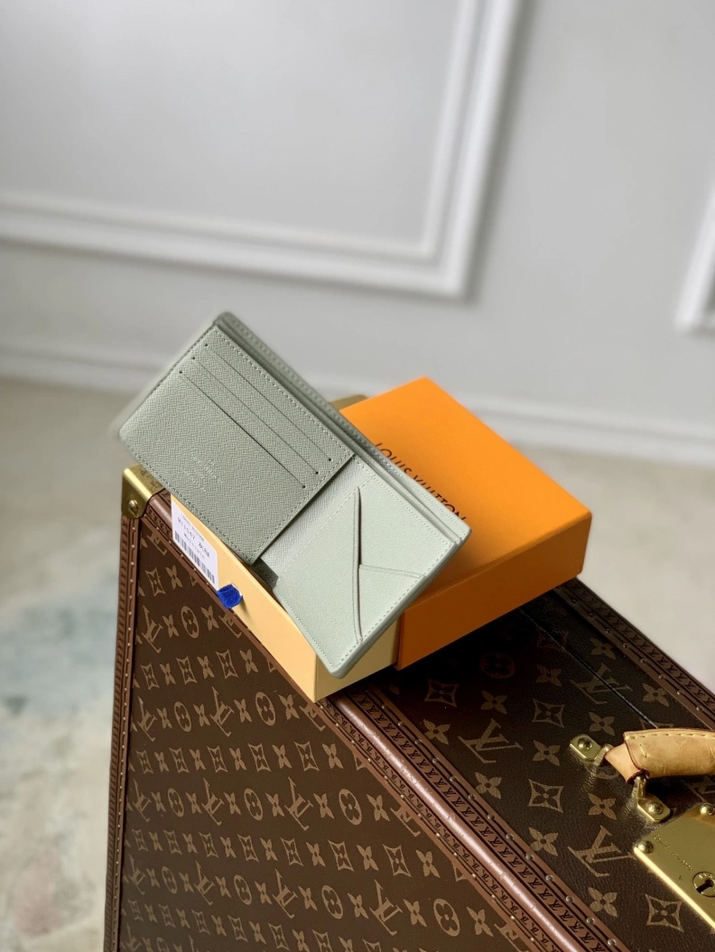 LX Wallets Versatile 3290