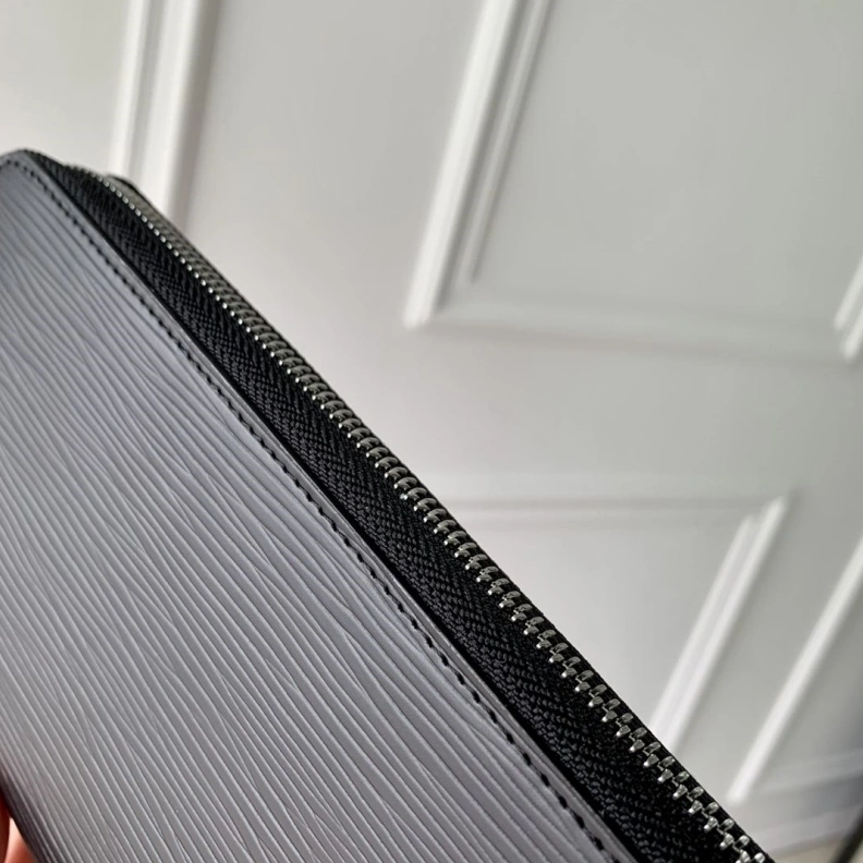 HighQuality LX Wallets 3297