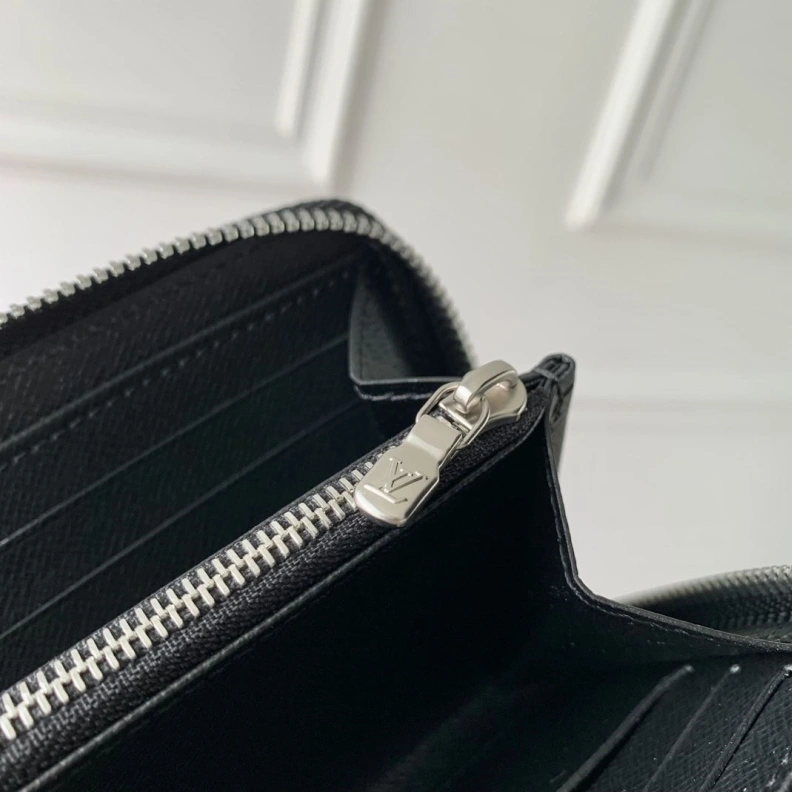 HighQuality LX Wallets 3297