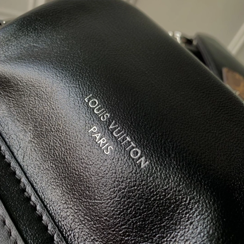 LX Backpacks Fashionable 3505