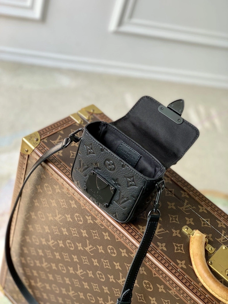 LX Satchel Bags Breathable 3426