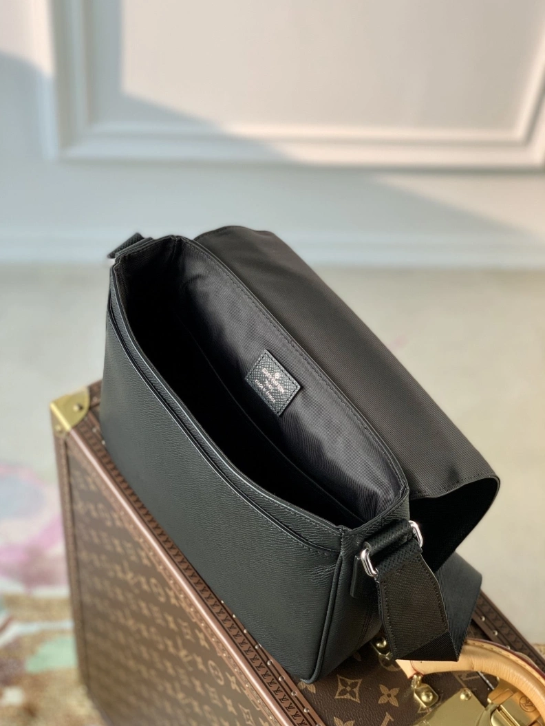 Lightweight LX Satchel Bags 3421