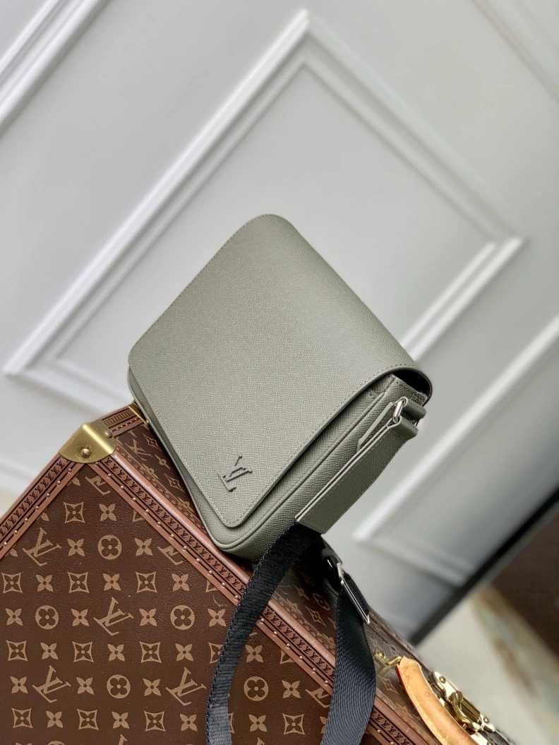 LX Satchel Bags Breathable 3420