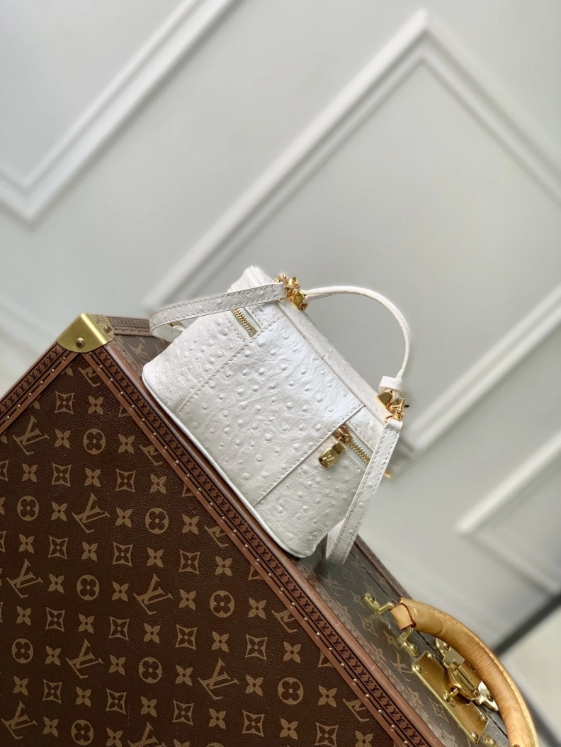 LX Cosmetic Bags Comfortable 3478