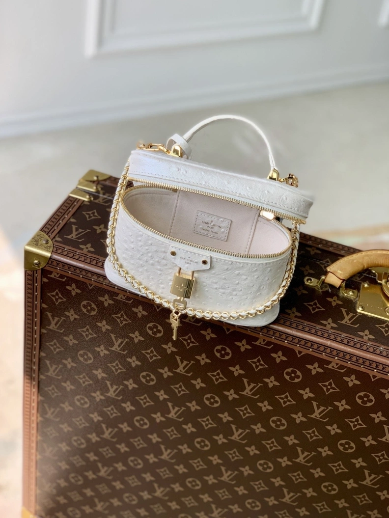 LX Cosmetic Bags Comfortable 3478