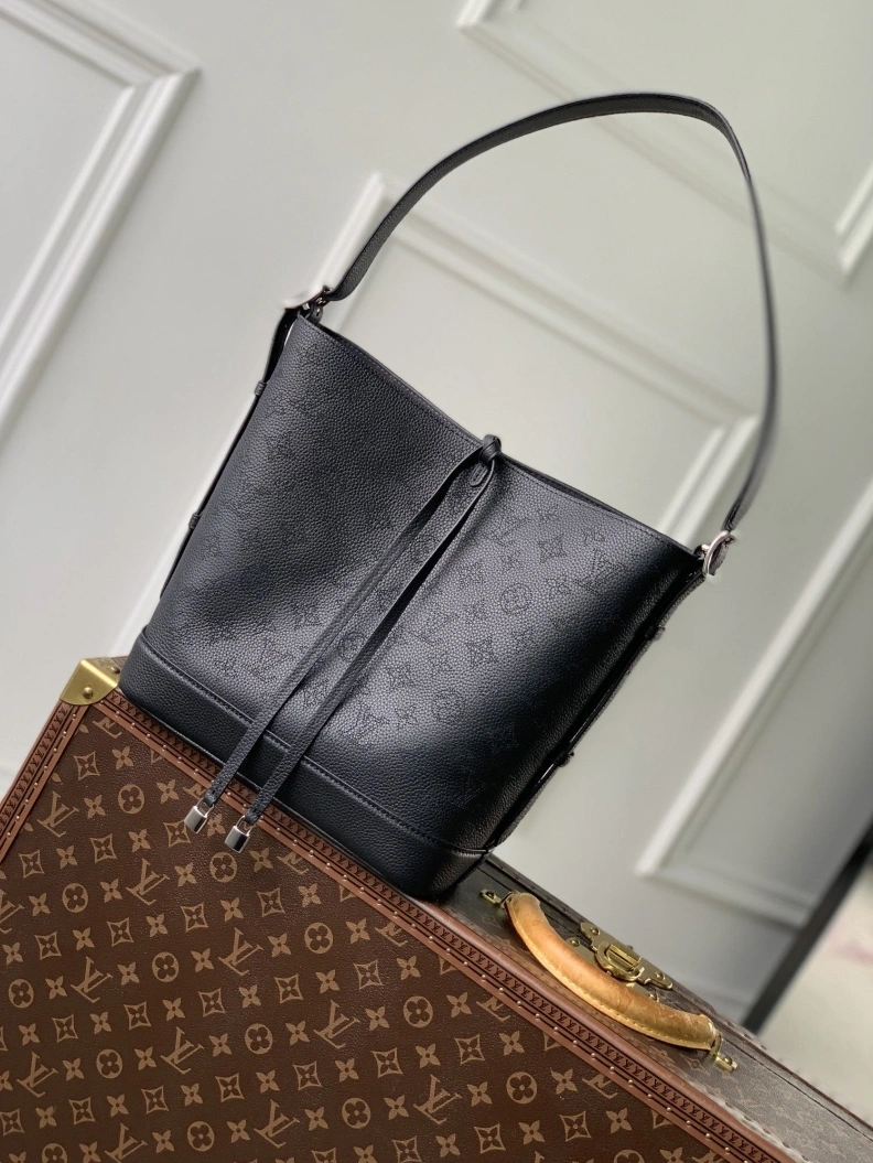 Bright LX Top Handle Bags 3336
