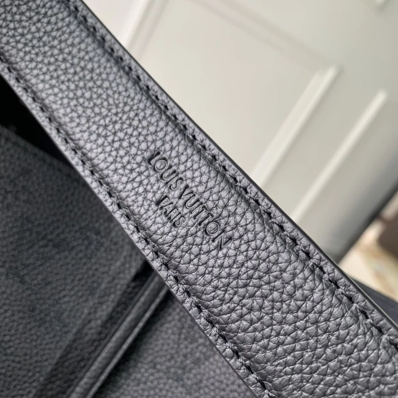 Bright LX Top Handle Bags 3336