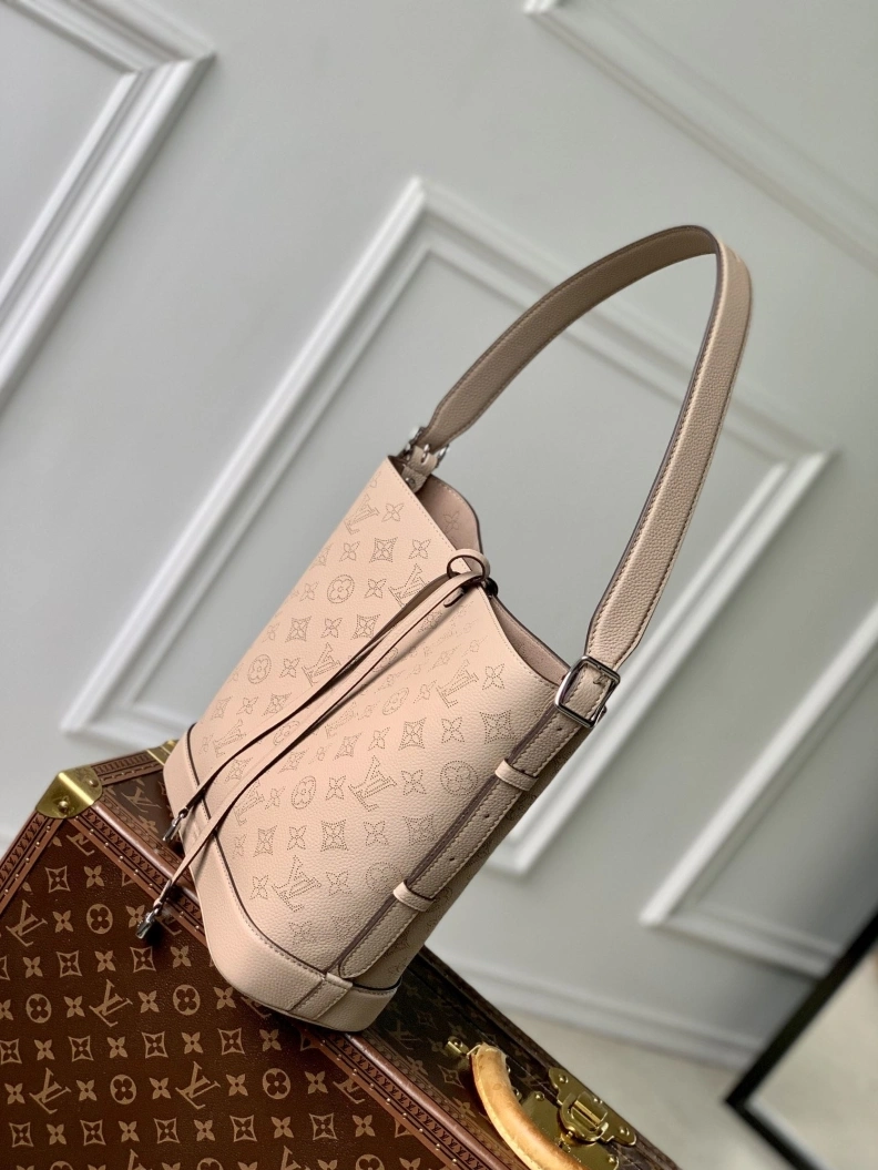 Reliable LX Top Handle Bags 3353