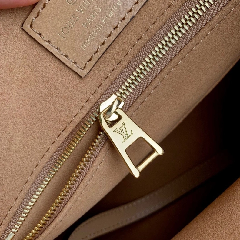 Classic LX Shopping Bags 3388