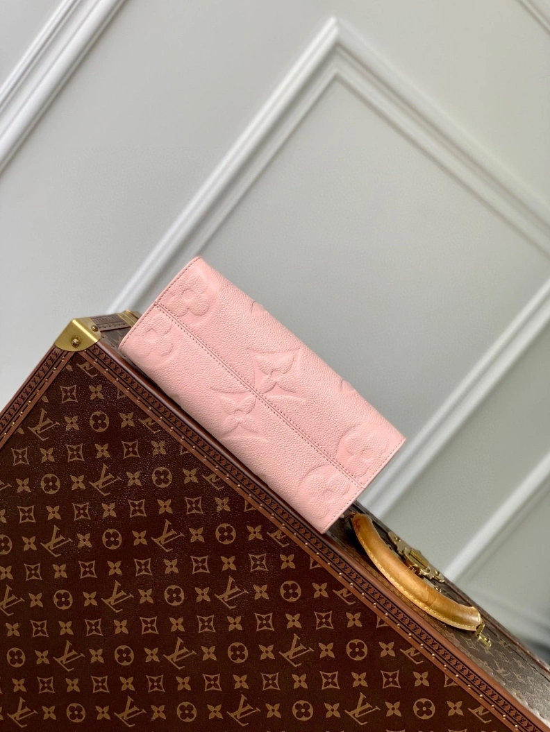 Comfortable LX Shopping Bags 3387