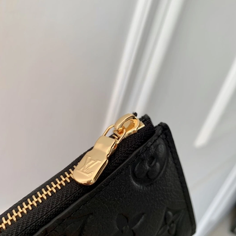 Lightweight LX Wallets 3287