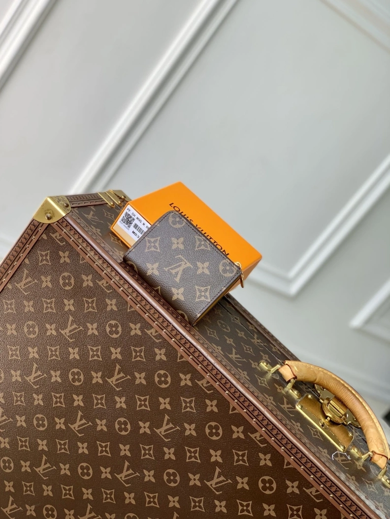 Bright LX Wallets 3301