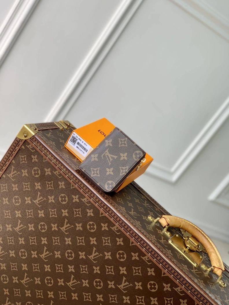 Bright LX Wallets 3301