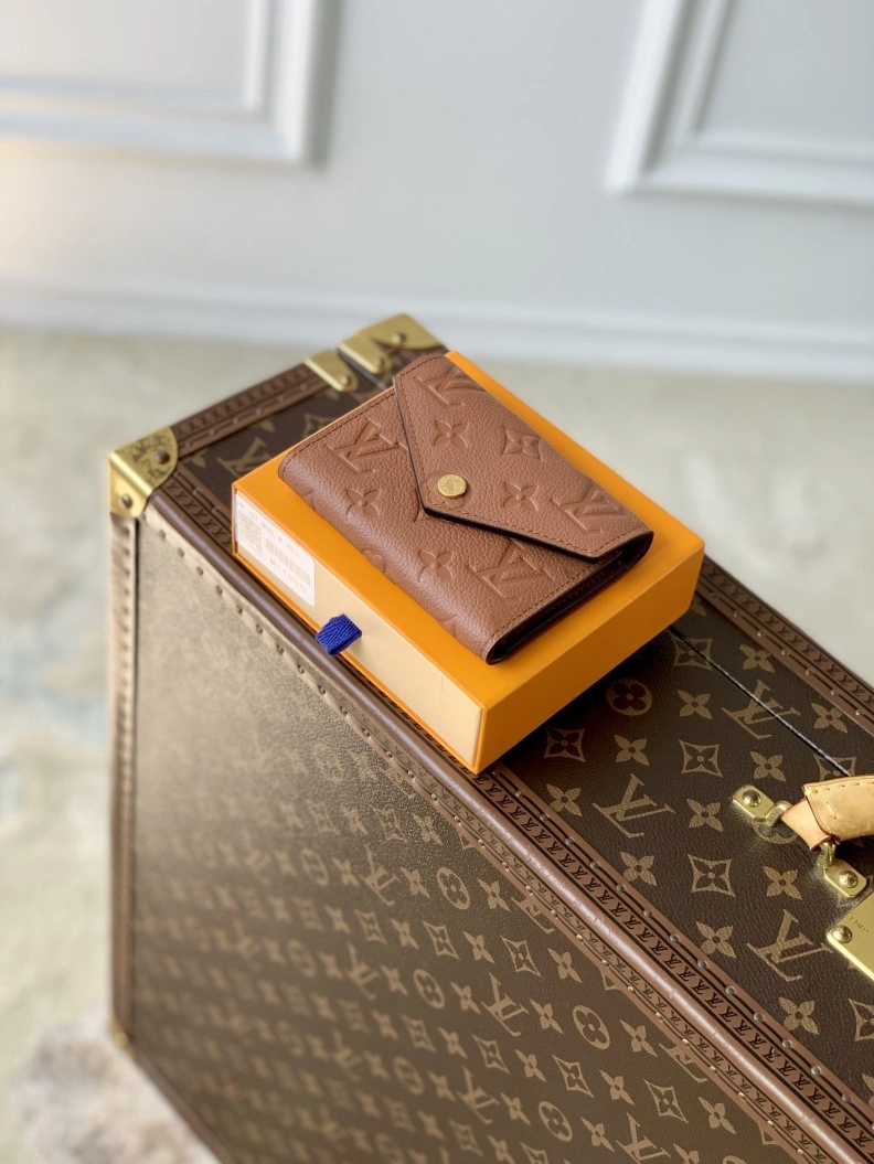Bold LX Wallets 3277
